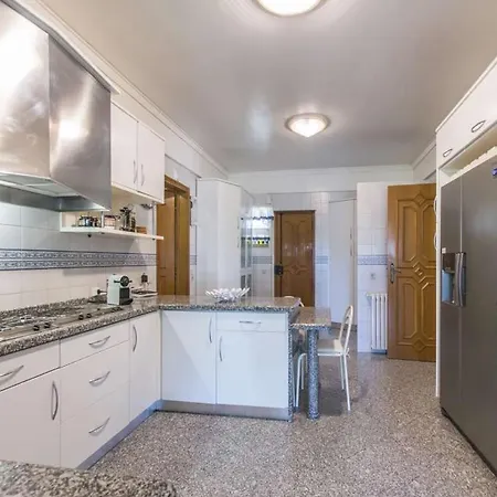 Willa Deluxe Villa Mada-basa Prestige 6 Bedrooms Pool Table Close To Beach Віавіа